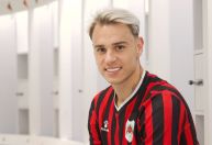 Corinthians desconversa sobre Róger Guedes e vê jogador distante do clube