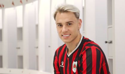 Corinthians desconversa sobre Róger Guedes e vê jogador distante do clube