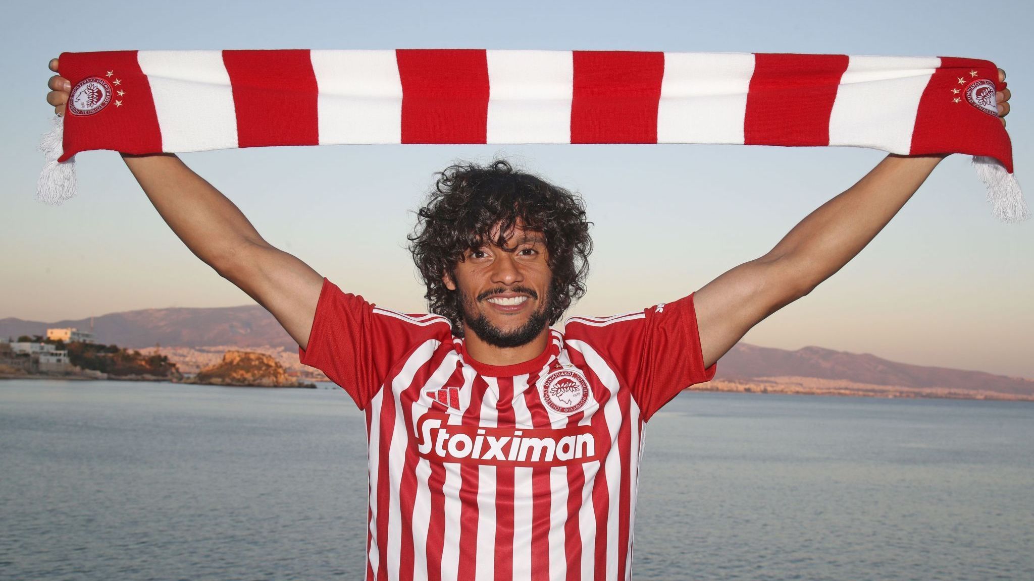 Gustavo Scarpa anunciado como novo reforço do Olympiacos