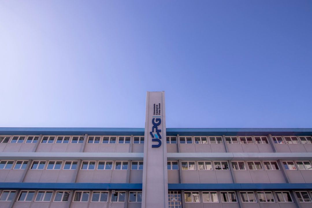 Universidade Estadual de Ponta Grossa (UEPG).