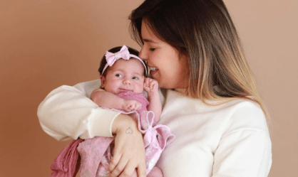 Viih Tube com a filha, Lua Di Felice