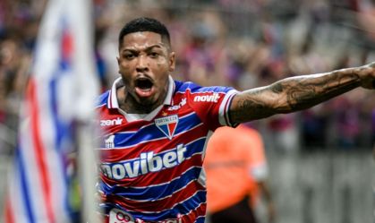 Marinho marcou o gol do empate nos acréscimos do segundo tempo
