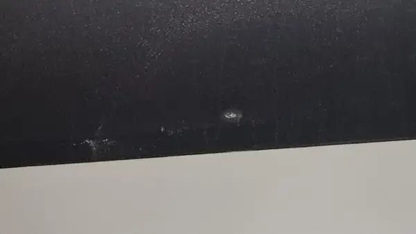 Ônibus do Corinthians foi atingido na chegada do Morumbi / Luis Fabiani/Itatiaia