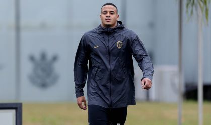 Corinthians libera Murillo para exames no Nottingham Forest, da Inglaterra