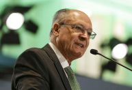 Temendo guerra tarifária, indústria abre conversas com governo por proteção