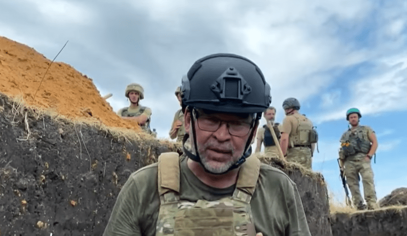 Enviado da CNN Brasil na linha de frente da guerra na Ucrânia • Reprodução/CNN