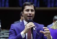 Deputado pede criação de CPI para investigar venda de passagens promocionais