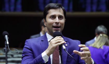 Deputado pede criação de CPI para investigar venda de passagens promocionais