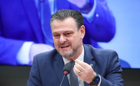 Ministro da Agricultura e Pecuária, Carlos Henrique Baqueta Fávaro, fala à CPI do MST, em 17 de agosto de 2023.