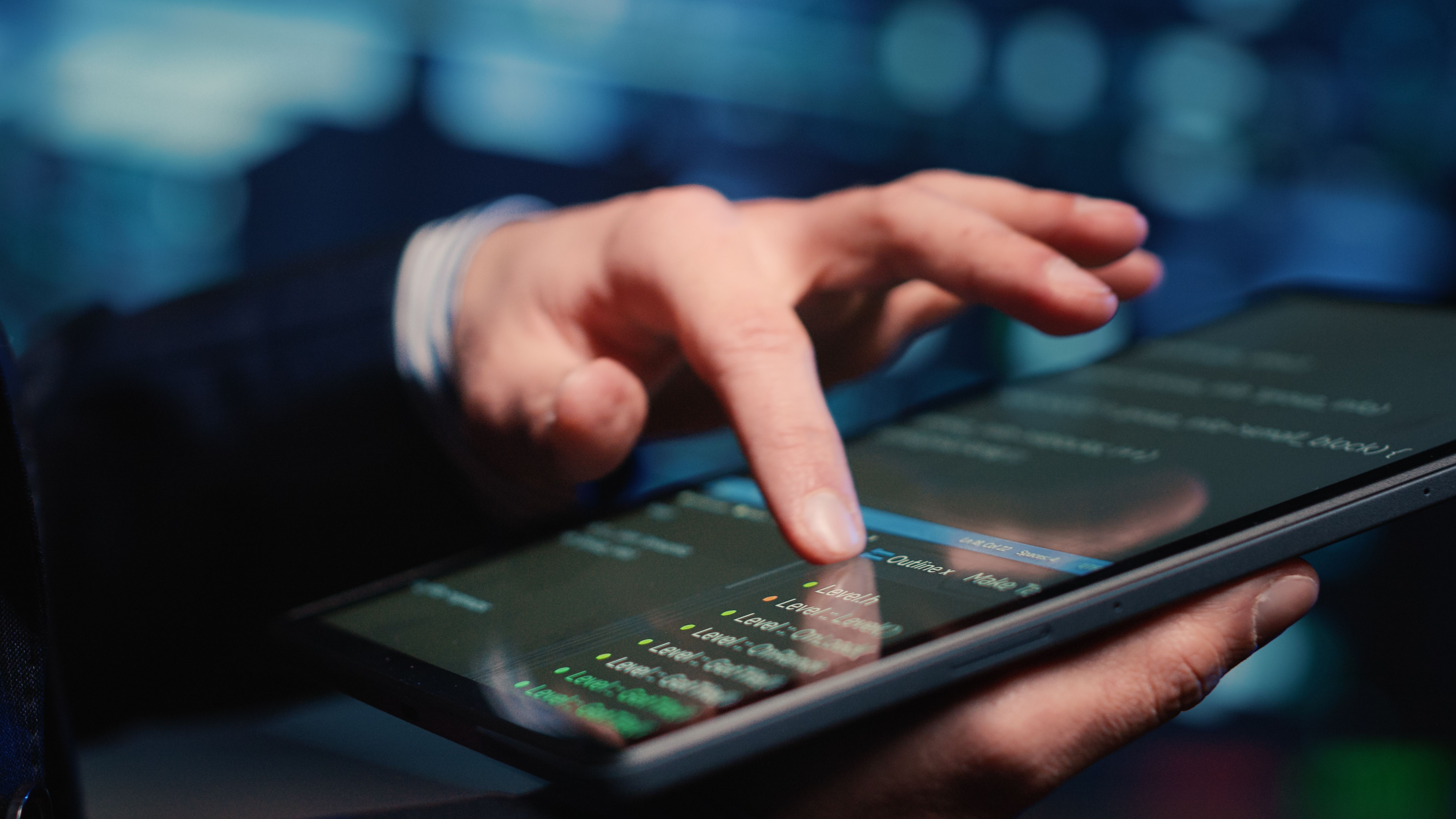 fintech-big-data-tablet