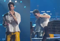 Nick Jonas se desequilibra e cai em buraco durante show em Boston
