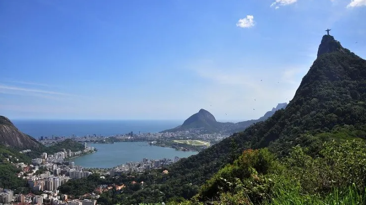 Parque Nacional da Tijuca, no Rio de Janeiro, é a "casa" do Corcovado, onde está o Cristo Redentor. / Riotur