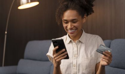 Quase metade das lojas oferece benefícios no Pix, diz estudo