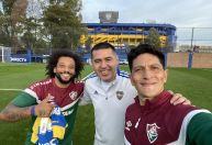 Jogadores do Fluminense se encontram com Riquelme antes de jogo na Libertadores