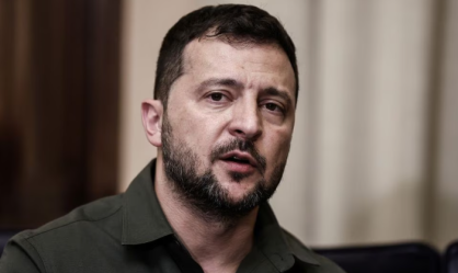 Governo Zelensky diz não ter impasse na guerra com a Rússia e aumenta tensão com militares ucranianos