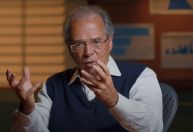 Pastores que usam nome de Paulo Guedes para golpes milionários são alvos de operação policial