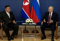 “Estarei sempre ao lado da Rússia”, diz Kim Jong-un em conversa com Putin