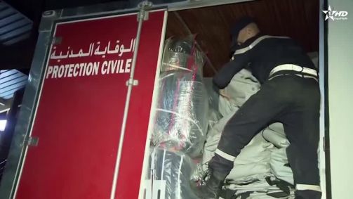 Defesa civil de Marrocos envia suprimentos para zonas afetadas pelo terremoto