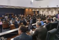 Alerj aprova lei que proíbe condenados por racismo de assumirem cargos públicos