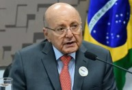 Com orçamento engessado, é quase impossível cortar gasto federal no Brasil, diz ex-ministro da Fazenda à CNN