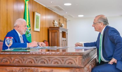Lula tenta solução com entrave de PSB e PP na reforma ministerial