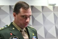Militares do Exército rebatem Cid e negam tese de dever funcional