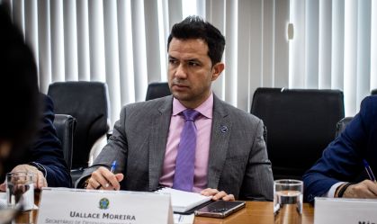 Incentivo do governo à renovação da indústria pode atender até 5 setores e elevará eficiência, diz secretário à CNN