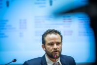Ajuste fiscal precisa ser gradual e feito também pela receita, diz Durigan
