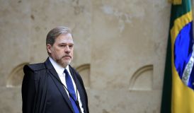 Mensagens em celular de Vorcaro teriam menções de pagamentos a Toffoli