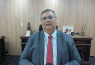 Não há conversas com Lula sobre ida para o STF, diz Dino à CNN
