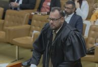 Advogado confunde “O Pequeno Príncipe” com “O Príncipe” ao defender réu do 8/1 no STF