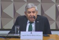 Jamais abordei assuntos eleitorais em reuniões do GSI, diz Augusto Heleno à CPMI do 8/1