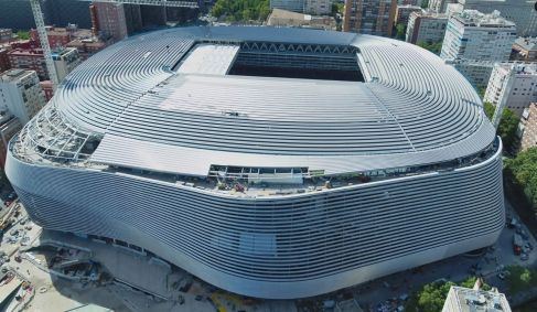 Vista aérea do estádio Santiago Bernabéu, em setembro de 2023.