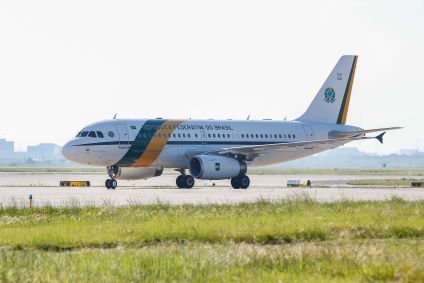 Avião Presidencial do Brasil é uma aeronave modelo Airbus A319CJ que foi montado em Hamburgo, Alemanha já com a pintura da FAB de VC1A, e batizado oficialmente de Santos-Dumont