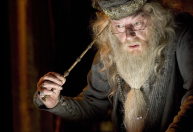 Morre Michael Gambon, segundo ator a interpretar Dumbledore em “Harry Potter”