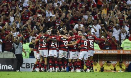 Flamengo busca a conquista do 16ª título nacional