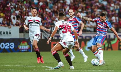 Fortaleza e São Paulo em partida do primeiro turno do Brasileirão