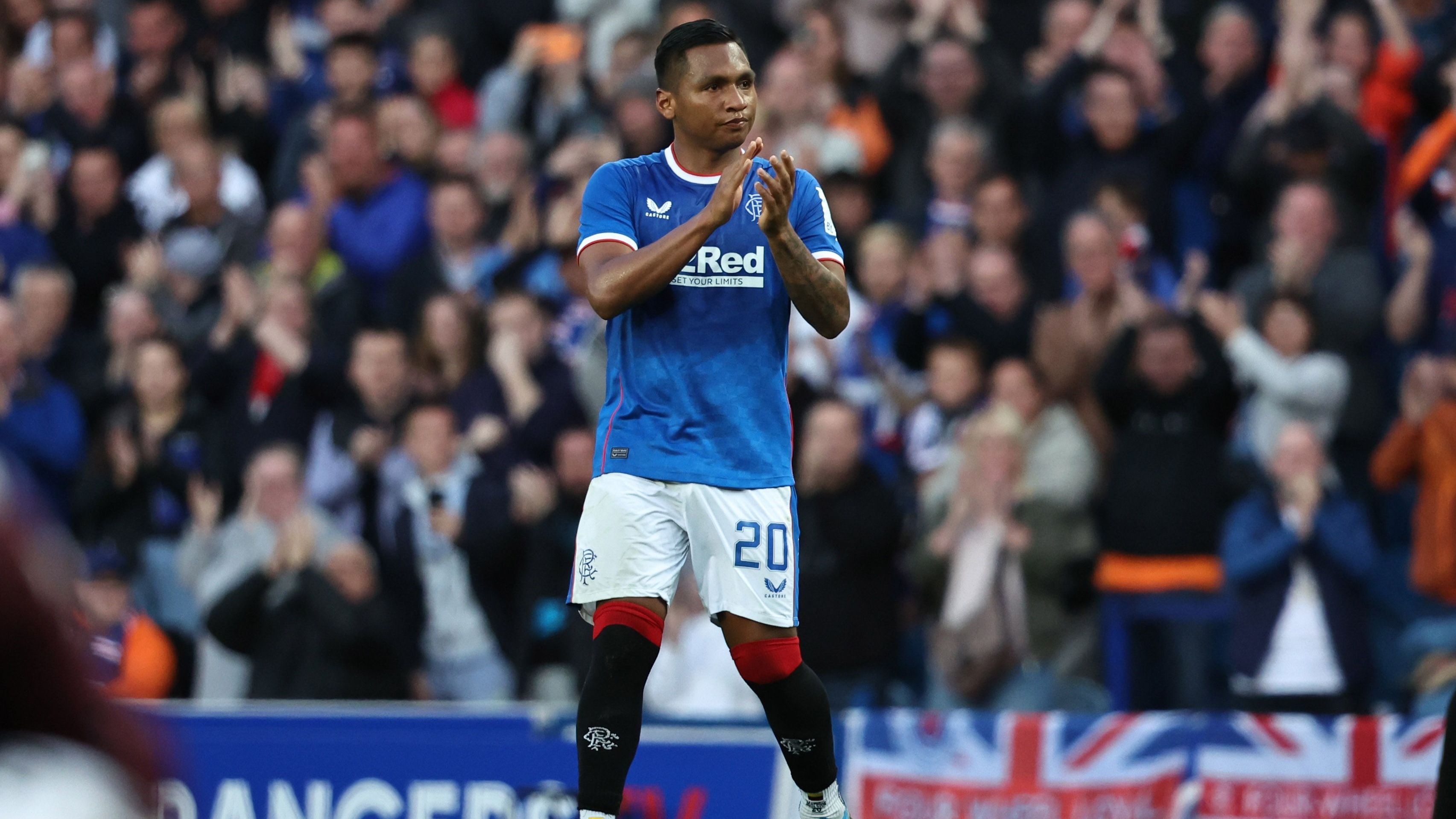 Alfredo Morelos em sua despedida pelo Rangers