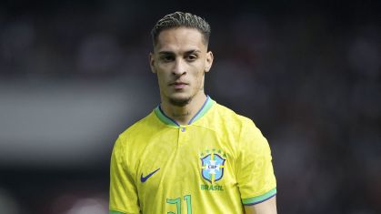 Antony, do Manchester United, está convocado para a estreia do Brasil nas Eliminatórias