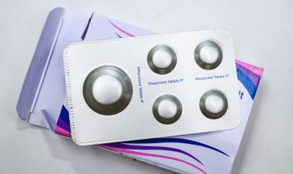 Procurador-geral da Califórnia processa empresas que prometem reversão de abortos medicamentosos