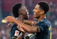 Vini Jr. faz gol em Bellingham no “Novo Fifa” e tira onda comemorando como o inglês; veja