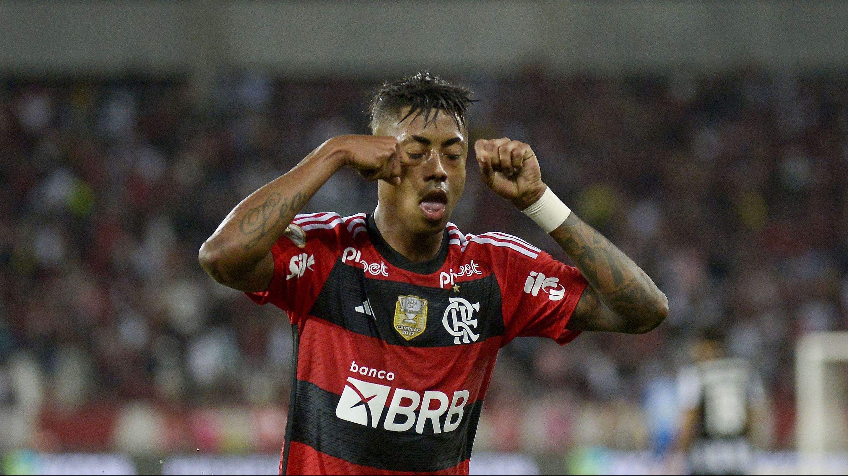 Bruno Henrique marcou o gol da vitória do Flamengo no Engenhão diante do Botafogo