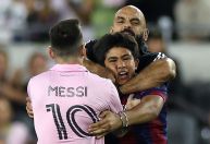 Segurança de Messi revela que está proibido de entrar em jogos