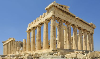 Famoso ponto turístico de Atenas fecha em meio ao calor intenso
