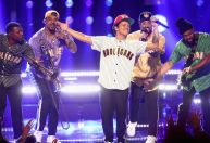 Após SP, Rio e BSB também têm ingressos esgotados na pré-venda de Bruno Mars