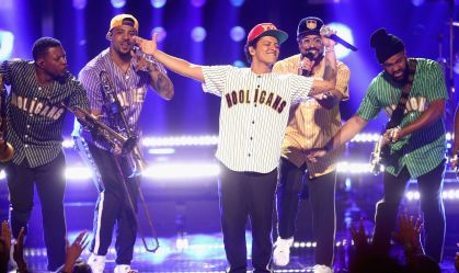 Bruno Mars pode fazer o melhor show do The Town: saiba o que esperar