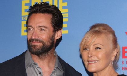 "Jornada traumática da traição", diz ex de Hugh Jackman após divórcio