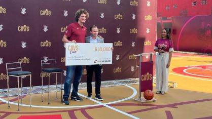 Nic Barlage, CEO do Cleveland Cavaliers, doou US$ 10 mil para o Instituto Anderson Varejão