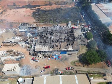 Explosão em metalúrgica de Cabreúva, no interior de São Paulo, em 1º de setembro de 2023.