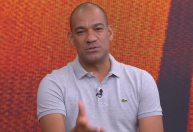 Ex-zagueiro do Fla sobre Vítor Pereira: “Tenho amigos lá que diziam ter convivência difícil”